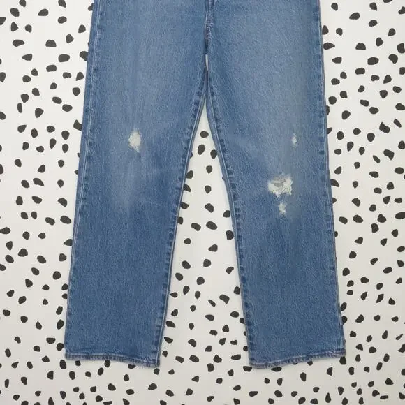 Levi’s Premium Medium Wash Distressed Ribcage Straight Ankle Jeans - Picture 5 of 15